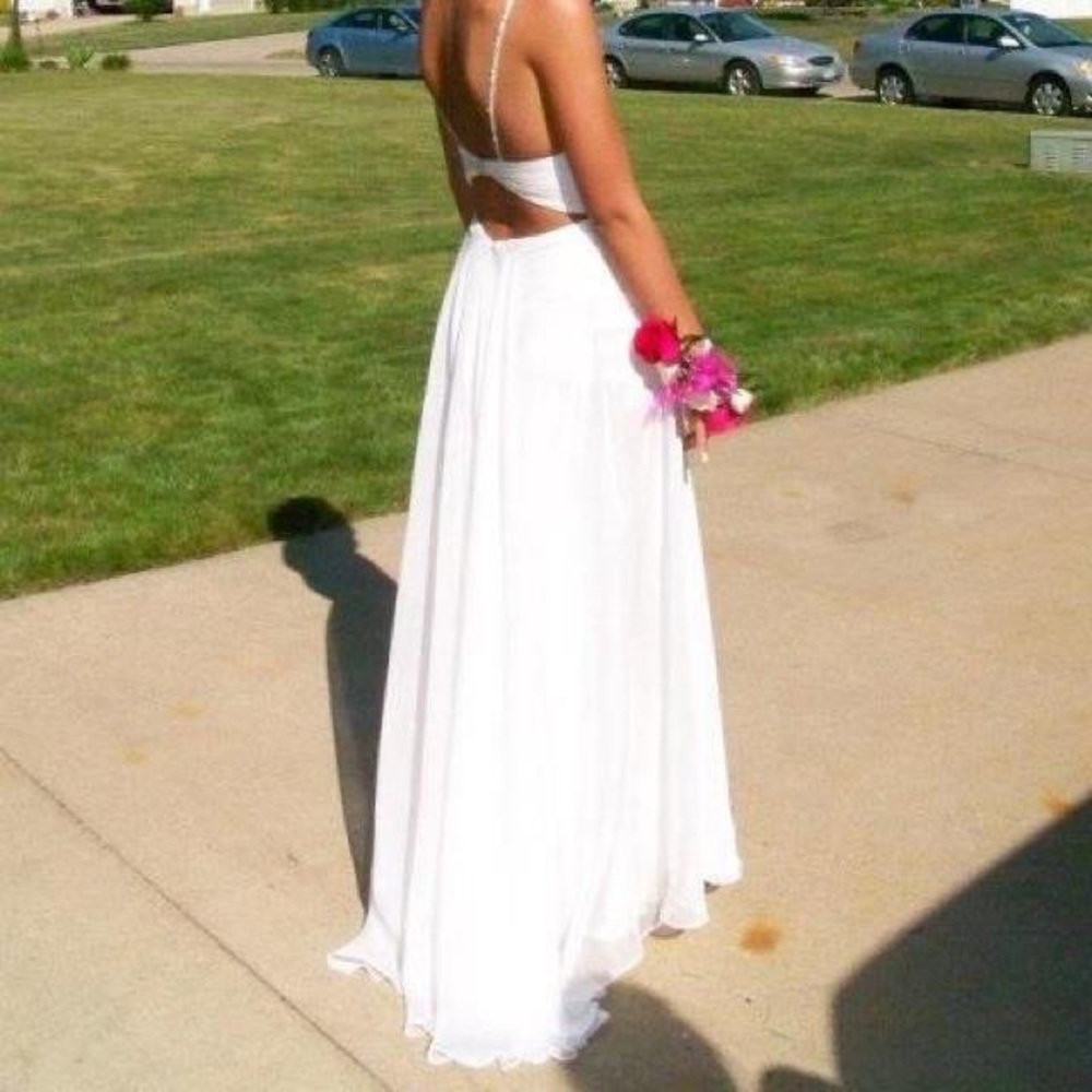 Prom/Formal dress - Picture 2 of 6